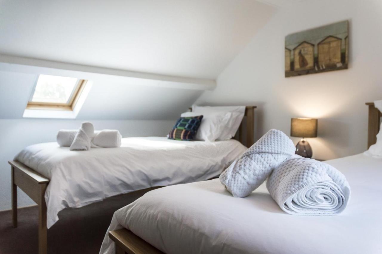 Foxglove - Luxurious Barn Conversion - Blossom Farm Johnston Eksteriør billede